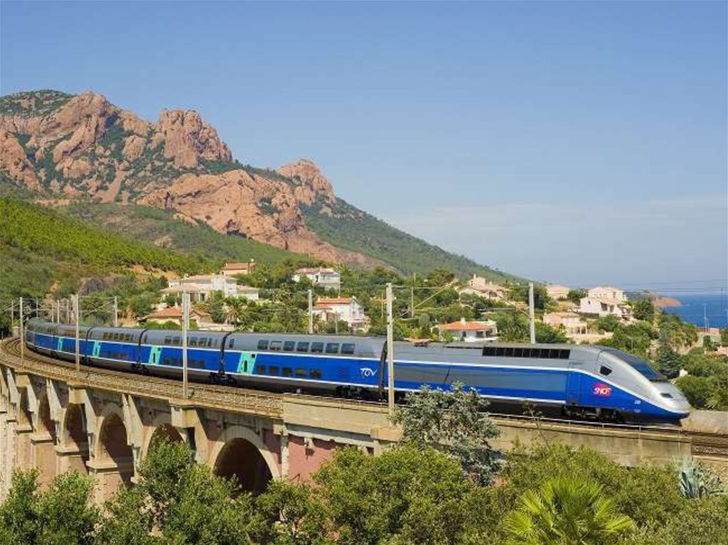 Train france. Поезд TGV Франция. Скоростной поезд Мадрид Барселона. Испанские поезда Renfe. Поезда Renfe в Испании.