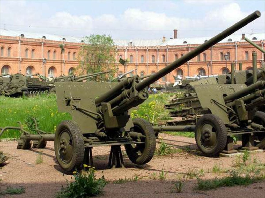 Военная техника 1941 года. ЗИС-2 57-мм противотанковая пушка. 57 Мм противотанковая пушка. Советская пушка ЗИС-2. Противотанковая артиллерия СССР.