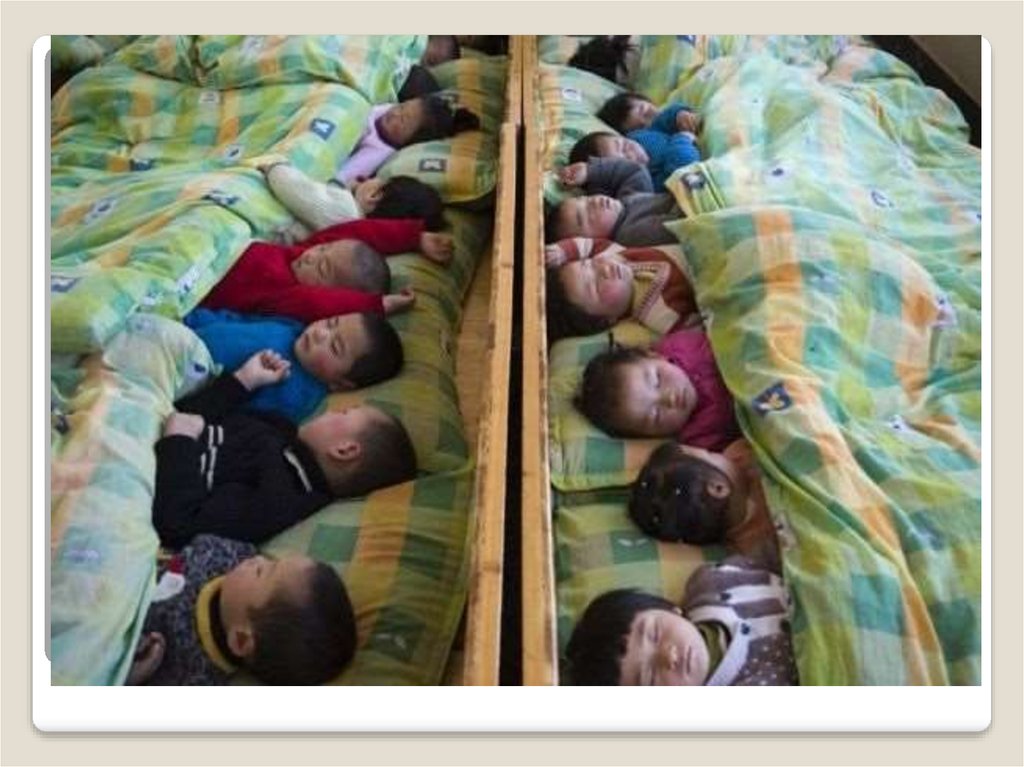 Фото спящих узбеков. Дети спят в садике. Сон в садике. Сон час в садике. Детям о Китае в детском саду.